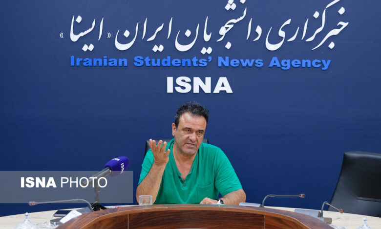 کرمانیمقدم: بازی با تانزانیا یک دورهمی خندهدار بود/ در جام جهانی زنگ تفریح میشویم!