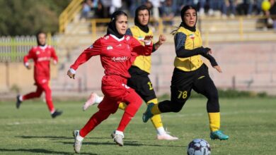 سومین باخت دختران پرسپولیس در لیگ/ صدر در قرق بم