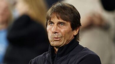 پاسخ طعنهآمیز کونته به کاپلو