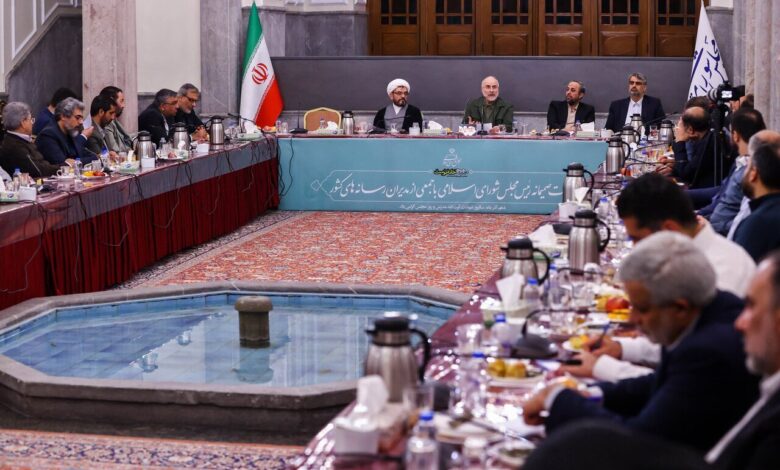 قالیباف: مجلس با ۲۲ قانون مهم، زیرساخت تحول در کشور را فراهم کرده است - هشت صبح