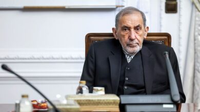 واکنش ولایتی، مشاور رهبر انقلاب به ادعای امارات درباره جزایر سه‌گانه ایرانی: آیا به مالکیت تنگه باب‌المندب هم علاقه‌مندید، چرا جزیره سقطری را اشغال کردید؟ / خون ده‌ها هزار مسلمان در یمن و حالا در سودان به‌واسطه سیاست‌های توسعه‌طلبانه شما بر زمین ریخته شد / صبر مردم ایران نامحدود نیست