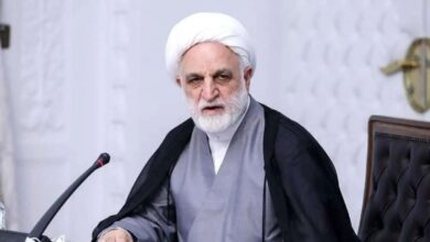 رئیس قوه قضائیه: در بحث حجاب، واقعا شرایط قابل تحمل نیست/ در این مورد، اگر بقیه همراه نشوند و فقط دستگاه قضایی با قوه قهریه وارد شود، کفایت نمی‌کند/ در سال ۱۴۰۲، ۹ ماده پیرامون حجاب تدوین کردیم، در دولت ۶ ماده دیگر به آن افزوده شد، اما مجلس این لایحه را ۷۴ ماده تبدیل کرد که هنوز ابلاغ نشده/ در فروردین ۱۴۰۲، در جلسه‌ای گفتم معتقد هستم با همین قوانین موجود می‌توان جلوی ناهنجاری‌ها را سد کرد