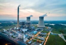 صدور مجوز صادرات فراوردههای نفتی اصلی در راستای پرداخت مطالبات پالایشگاهها/ قیمت ارز صادرات بر اساس نرخ حواله فروش مرکز مبادله، تعیین میشود