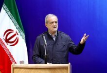 پزشکیان: مصممیم شاهراهها را بسازیم و اصلاح کنیم؛ باید رفع معضل ترافیک و آلودگی هوا را از همین جهت نیز دنبال کنیم / باید بتوانیم به شکلی راهسازی کنیم که مسیرها تا آینده، فضای کافی برای عبور و مرور راحت را فراهم کند/ در ساختار باید هدفمند و نظاممند عمل کنیم