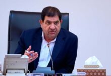 واکنش مخبر به هتاکی به شهید رئیسی در جریان سفر پزشکیان به بیرجند - هشت صبح