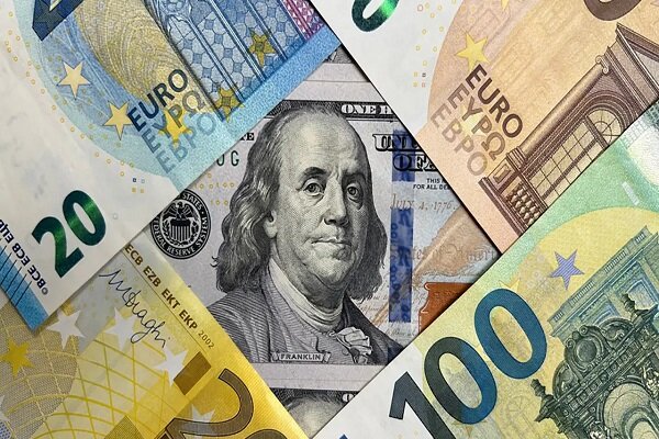 ثبات دلار توافقی در بازار تجاری؛ ادامه تأکید بانک مرکزی - هشت صبح