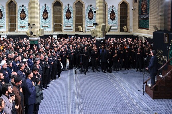 مراسم عزاداری شب شهادت حضرت زهرا (س) در حسینیه امام خمینی (ره) - هشت صبح