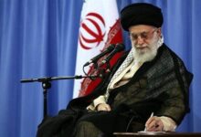 تسلیت رهبر معظم انقلاب به آقای سقاب اصفهانی درپی درگذشت همسر ایشان - هشت صبح