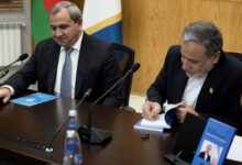 رونمایی از نسخه آذری کتاب «قدرت مذاکره» در دانشگاه دولتی باکو - هشت صبح