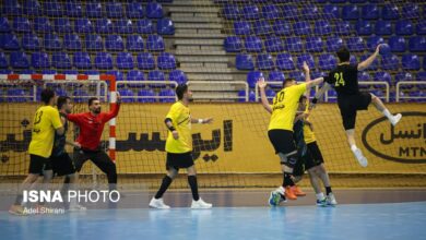 سرمربی تیم هندبال سایپا: توانستیم با پیروزی در برابر سپاهان صدر جدول را حفظ کنیم