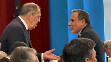 عراقچی در گفت‌و‌گو با لاوروف: تهران در مسیر گفت‌و‌گو با واشنگتن برای رسیدن به توافق عادلانه جدی است