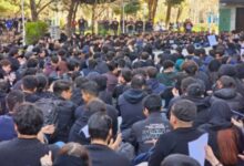 معاون دانشگاه تهران: امروز دو تجمع در دانشگاه تهران برگزار می‌شود؛ تلاش می‌کنیم که دو گروه دانشجویی مقابل یکدیگر قرار نگیرند/ اگر اعتراضات به خشونت منجر شوند، به هیچ عنوان از دانشجویان حمایت نمی‌کنیم/ به دانشجویان گفته شده که نباید از اساس‌نامه تشکل‌های خود پا را فراتر بگذارند