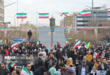 حضور سرلشکر پاکپور در راهپیمایی ۲۲ بهمن - هشت صبح