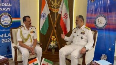 دیدار دریادار ایرانی با فرمانده نیروی دریایی هند - هشت صبح