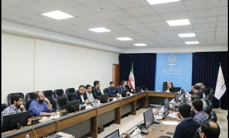 بررسی لایحه بودجه ۱۴۰۵ در جلسه مجمع مشورتی حقوقی شورای نگهبان - هشت صبح