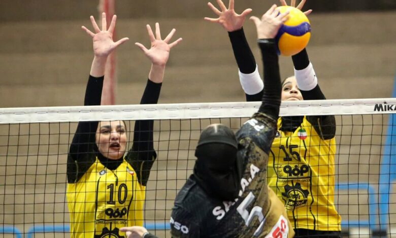 پلی‌آف لیگ برتر والیبال زنان در سایه انصراف‌ها/ ۳ هفته خلأ رقابتی و سکوت اجباری سپاهان