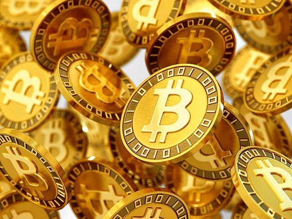 قیمت بیت کوین، امروز سه‌شنبه ۲۲ اردیبهشت ۱۴۰۵