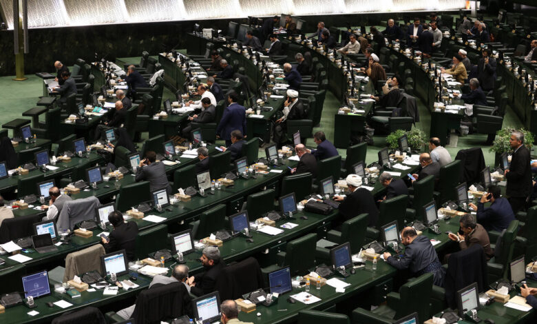 تشریح نشست غیرعلنی مجلس؛ آخرین وضعیت تامین کالاهای اساسی بررسی شد - هشت صبح