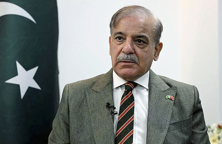 پاکستان تی‌وی: نخست‌وزیر پاکستان سفر خود به سوئیس را به تعویق انداخت، زیرا تفاهم‌نامه قبلاً امضا شده و در حال اجرا است/ مذاکرات فنی میان آمریکا و ایران نیز به طور جداگانه ادامه خواهد یافت