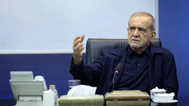 پزشکیان: مأموریت اصلی شرکت‌های دولتی، ایفای نقش به عنوان بازوی راهبردی دولت در حفظ ثبات بازار، مدیریت شرایط اضطراری و جبران خلأ‌های احتمالی ناشی از اختلالات است/ مهم‌ترین وظیفه این شرکت‌ها، نگهداری ذخایر راهبردی برای تنظیم بازار در مواقع خاص است
