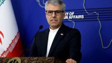 سخنگوی وزارت خارجه: در ۹ اسفند ۱۴۰۴، امریکا موشکی خوشه‌ای که با انفجار به ۱۸۰ هزار ترکش مرگ‌آور تبدیل می‌شد، به لامرد فارس شلیک کرد/ این، صحنه‌ی آزمایش جدیدترین سلاح مرگ‌بار ایالات متحده بود