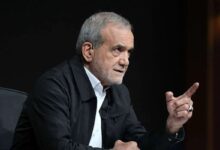انتقاد شدید پزشکیان از صداوسیما: وقتی دولت به دلیل ملاحظات امنیتی امکان بیان واقعیت‌ها را ندارد، حق ندارید با تحلیل‌های غیر مستند، به تشویش افکار عمومی و سیاه‌نمایی بپردازید