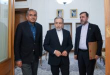 آیا مذاکرات پیش از اتفاقات چند ساعت اخیر به حالت تعلیق در آمده بود؟ / سخنگوی وزارت خارجه: خیر، روند گفت‌و‌گو‌ها ادامه داشت و متوقف نشده بود/ یکی از دلایل حضور وزیر کشور پاکستان در ایران هم کمک به تداوم روند گفت‌و‌گو‌ها بود/ طبیعی است که رایزنی‌های دیپلماتیک در هر شرایطی وجود داشته باشد