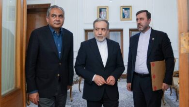 آیا مذاکرات پیش از اتفاقات چند ساعت اخیر به حالت تعلیق در آمده بود؟ / سخنگوی وزارت خارجه: خیر، روند گفت‌و‌گو‌ها ادامه داشت و متوقف نشده بود/ یکی از دلایل حضور وزیر کشور پاکستان در ایران هم کمک به تداوم روند گفت‌و‌گو‌ها بود/ طبیعی است که رایزنی‌های دیپلماتیک در هر شرایطی وجود داشته باشد