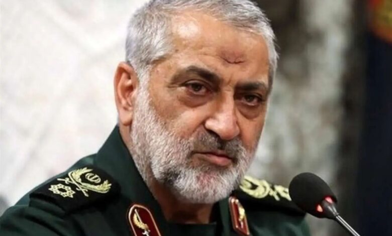 سردار شکارچی، سخنگوی نیرو‌های مسلح: دشمن شعار می‌داده که ایران خسارت‌هایی دیده، ولی ما خسارت‌های بسیار بیشتر و گسترده‌تری به آن‌ها وارد کرده‌ایم/ آنچه اهمیت دارد، واقعیت میدان نبرد است/ طرح‌های بسیار زیادی داریم و برگ‌های خود را در صورت لزوم، رو خواهیم کرد/ حتی در هنگامه جنگ تحمیلی نیز دست خود را پر می‌کنیم