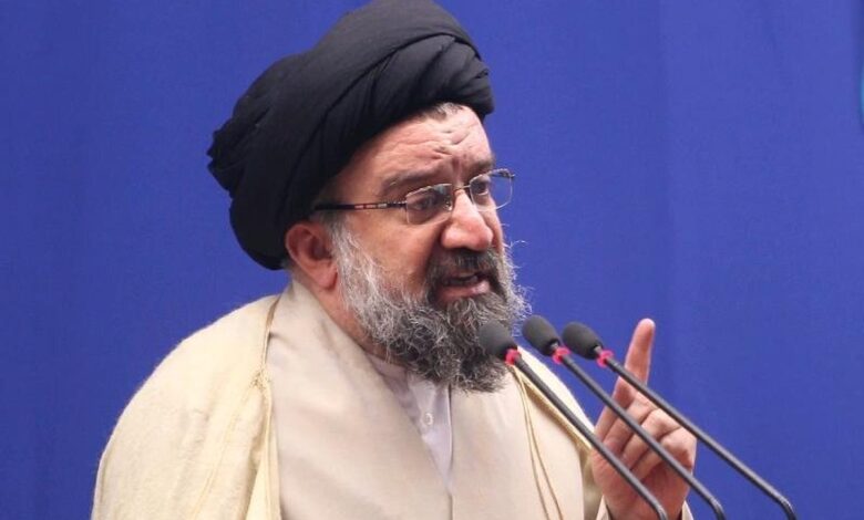 احمد خاتمی، امام جمعه موقت تهران: ما به ترامپ و نتانیاهو میگوییم که اگر دست از پا خطا کنید، سیلی محکمی خواهید خورد
