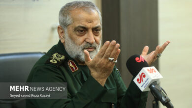 سردار شکارچی: خون شهید حاجی زاده باعث شکستن غرور امریکا شد - هشت صبح