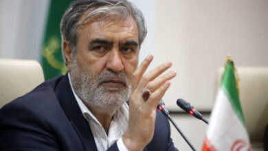 عزیزی: راه و مکتب رهبر شهید انقلاب اسلامی ادامه خواهد یافت - هشت صبح