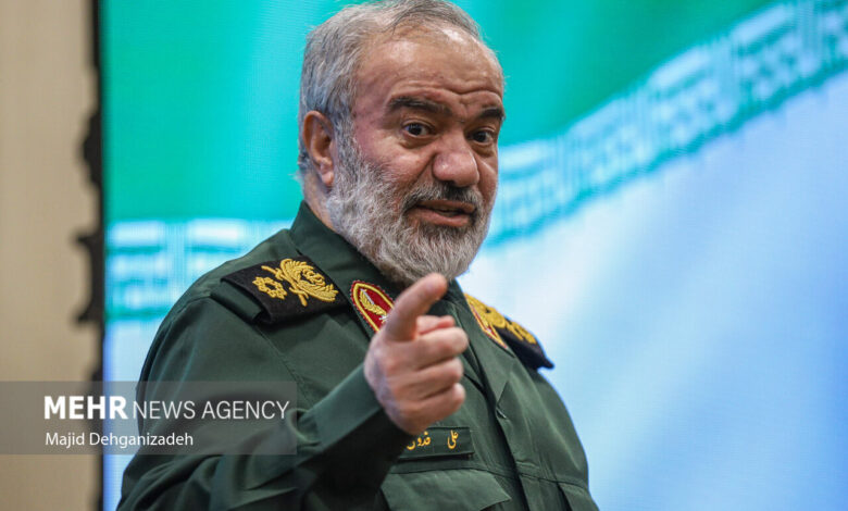 سردار فدوی: ماه‌ها با ابرقدرت دنیا جنگیدیم و او را مستاصل کردیم - هشت صبح
