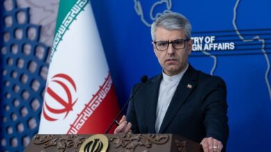 بقائی: آمریکا برای حل بحران گرسنگی، خود نیازمند احسان و خیرات است - هشت صبح