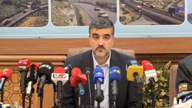 اکبری: مطالبه پرداخت به‌موقع کرایه رانندگان کامیون پیگیری می‌شود - هشت صبح