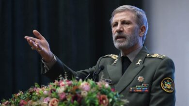 سرلشکر حاتمی: دشمن جرأت نزدیک شدن به سواحل ما را نداشت - هشت صبح