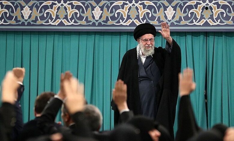 ماجرای دیداری جالب با رهبر شهید و تفقد از علمای مشهد - هشت صبح