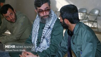 امامِ قائدِ شهید