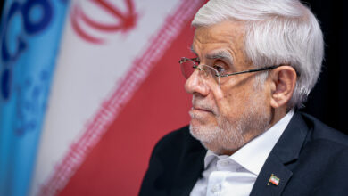 عارف: امضای تفاهم مرهون راهبردهای پدر شهیدتان و رهبری شماست - هشت صبح
