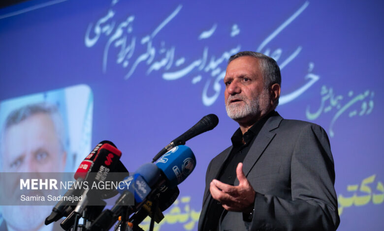 مرتضوی: شهید رئیسی مدام پیگیر اعطای کالابرگ به مردم بود - هشت صبح