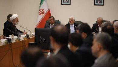 عارف: فرماندهی رهبر انقلاب و وفاداری پزشکیان به نظام بی‌نظیر است - هشت صبح