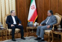  دیدار رئیس دفتر حفاظت منافع ایران در قاهره با عراقچی - هشت صبح