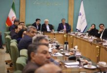 عارف: هنوز محرومیت‌زدایی به معنای واقعی اتفاق نیفتاده است‌ - هشت صبح