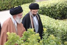 انتشار تصویر ویژه از رهبر انقلاب در کنار امام شهید به مناسبت عید غدیر - هشت صبح