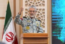 دریادار سیاری: اصحاب رسانه، سربازان خط مقدم هستند - هشت صبح