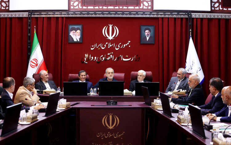 پزشکیان: اعتبار کالابرگ حداقل ۶ دهک درآمدی باید افزایش یابد - هشت صبح