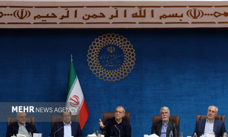 پزشکیان: تیم مذاکره‌کننده از چارچوب‌های تعیین‌شده رهبری عدول نمی‌کند - هشت صبح