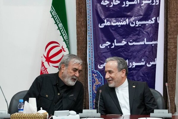 نشست مشترک اعضای کمیسیون امنیت ملی مجلس با وزیر امور خارجه - هشت صبح