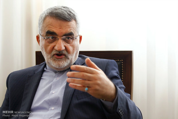 تفاهم‌نامه نباید به تصویب مجلس برسد؛ ایران دانش هسته‌ای را رها نمی‌کند - هشت صبح
