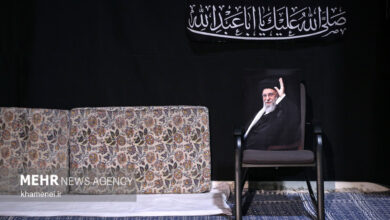 مراسم عزاداری ماه محرم در جوار محل عروج ملکوتی قائد شهید - هشت صبح